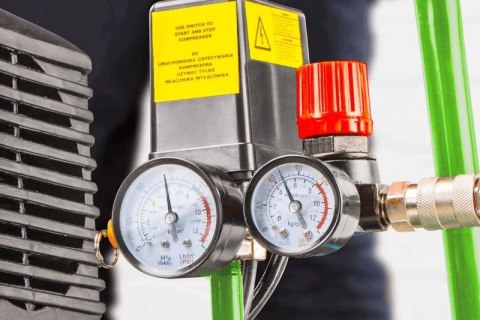 Kompresor olejowy 24l, 230V 73K002 VERTO Kompresor olejowy 24l, 230V 73K002 VERTO