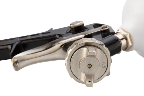 Pistolet lakierniczy górny zbiornik 0.6 l, dysza 1 Pistolet lakierniczy górny zbiornik 0.6 l, dysza 1