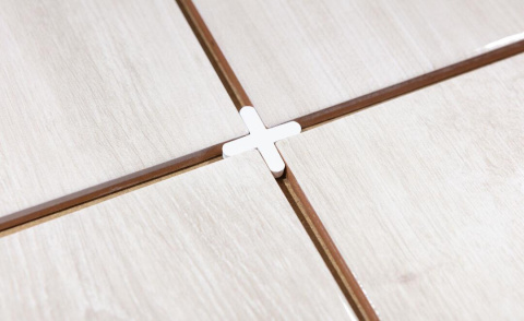 Krzyżyki dystansowe 2.5 mm, 150 szt. Krzyżyki dystansowe 2.5 mm, 150 szt.